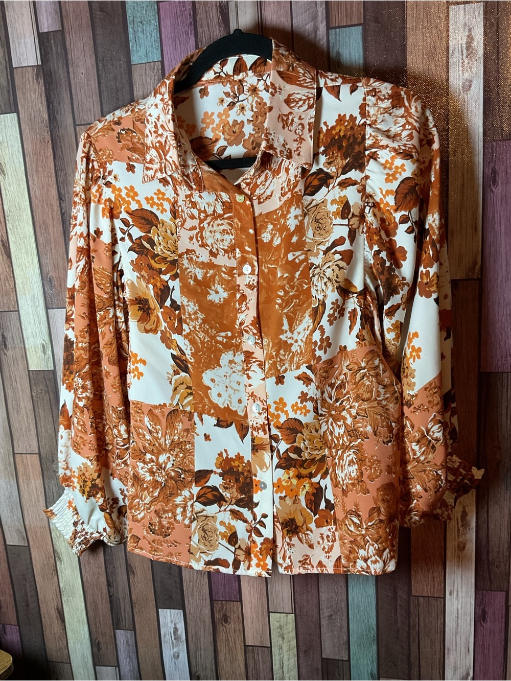 Turquoise Haven Rust Orange Floral Balloon Sleeve Button Front Top SZ Small
